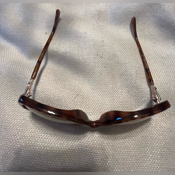 Michael Kors Chic Tortoise Shell Cat-Eye Sunglasses main image 6